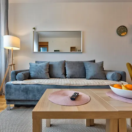 Visnjica Free & Pool *